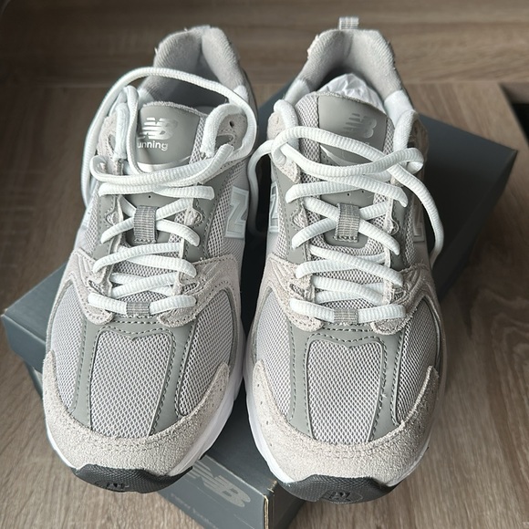 New Balance 530 Shoes in Raincloud & Shadow Grey Size 5 M/ 6.5 W NEW IN BOX - Picture 14 of 14